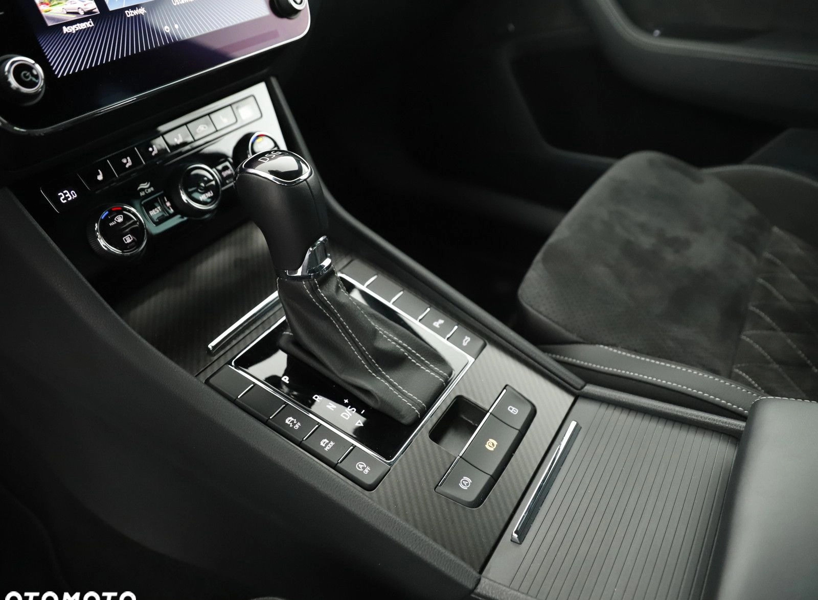 Skoda Superb cena 125900 przebieg: 87796, rok produkcji 2020 z Rybnik małe 781